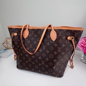 Louis Vuitton Neverfull MM Monogram Cerise